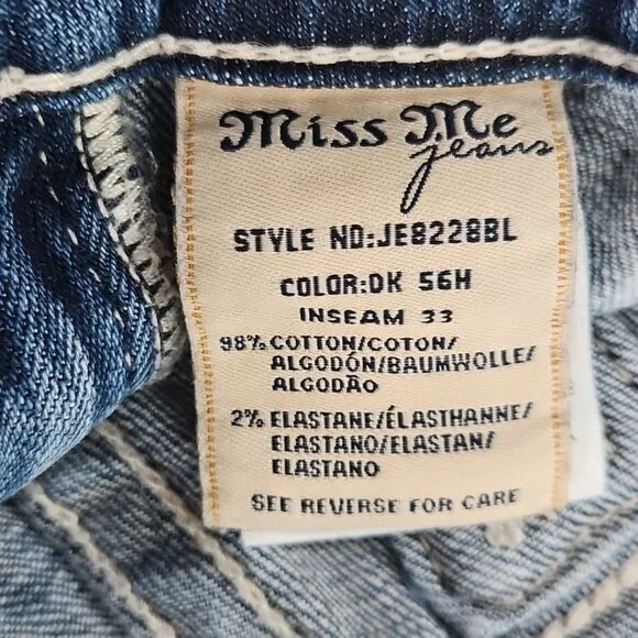 Miss Me Signature Boot Cut Rhinestone Jeans Women's 29 (29x32) EUC Bling Cross - Picture 16 of 16